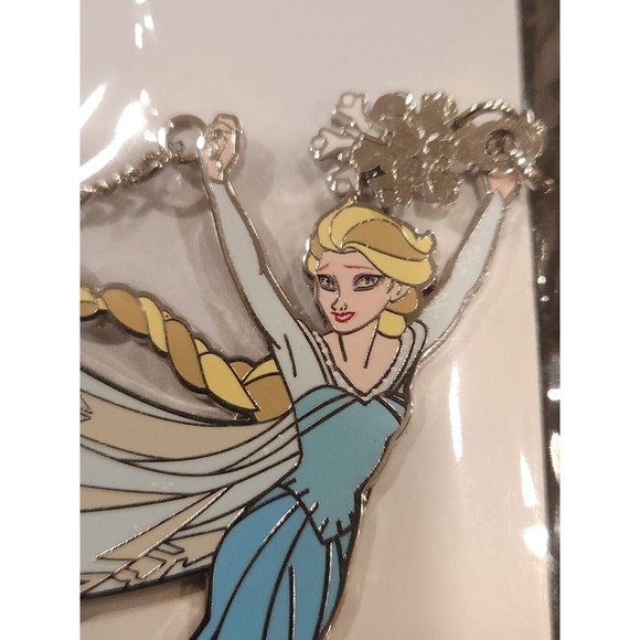 Disney Pin FROZEN ELSA QUEEN FLYING KITE Disneyland Paris DLP LE 700 080141